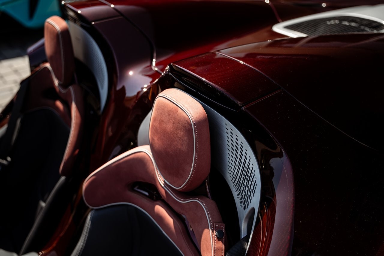 2021 McLaren Elva Roadster, 16/20