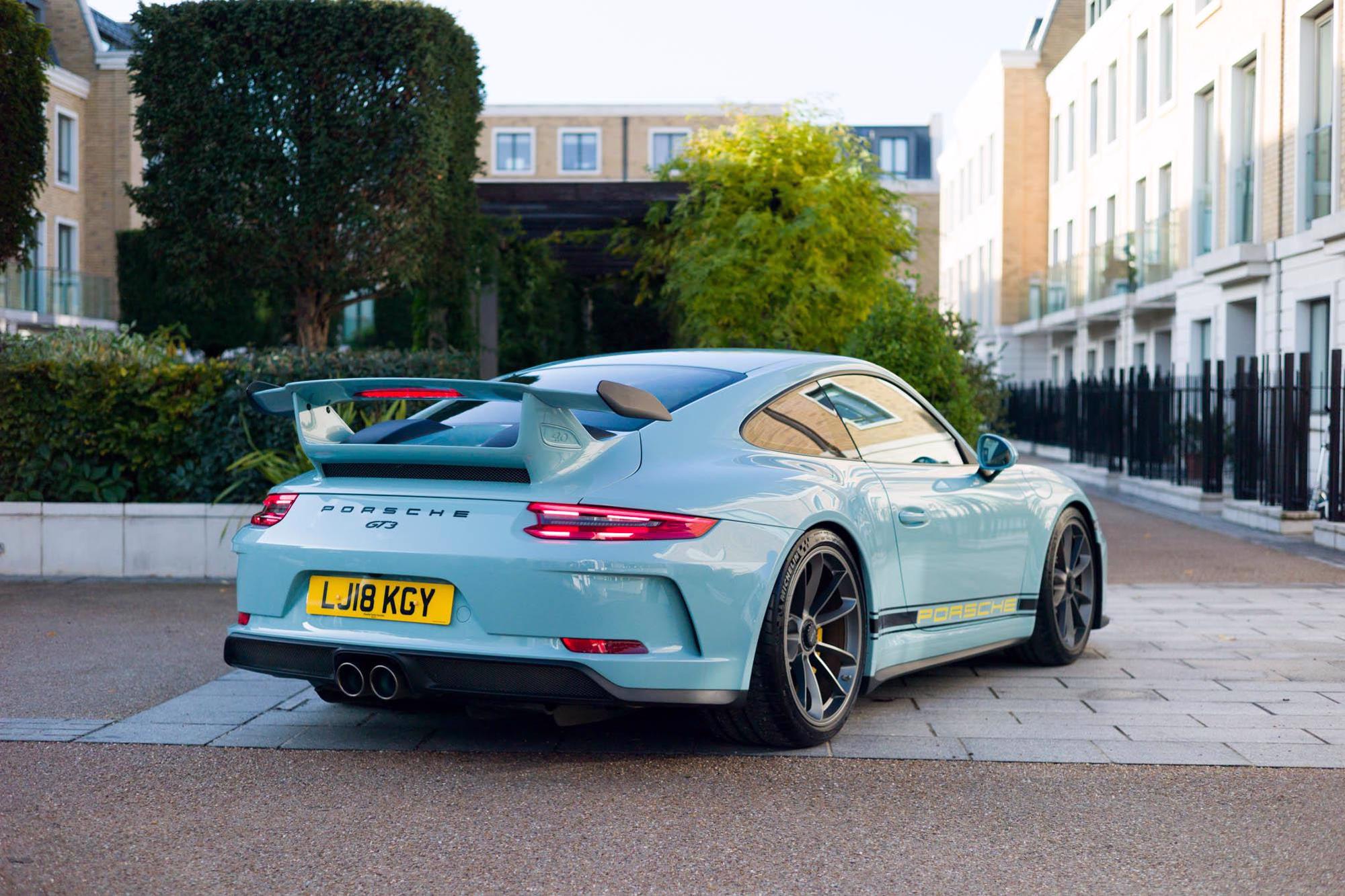 2018 PORSCHE 911 (991.2) GT3 PAINT TO SAMPLE, 8/10