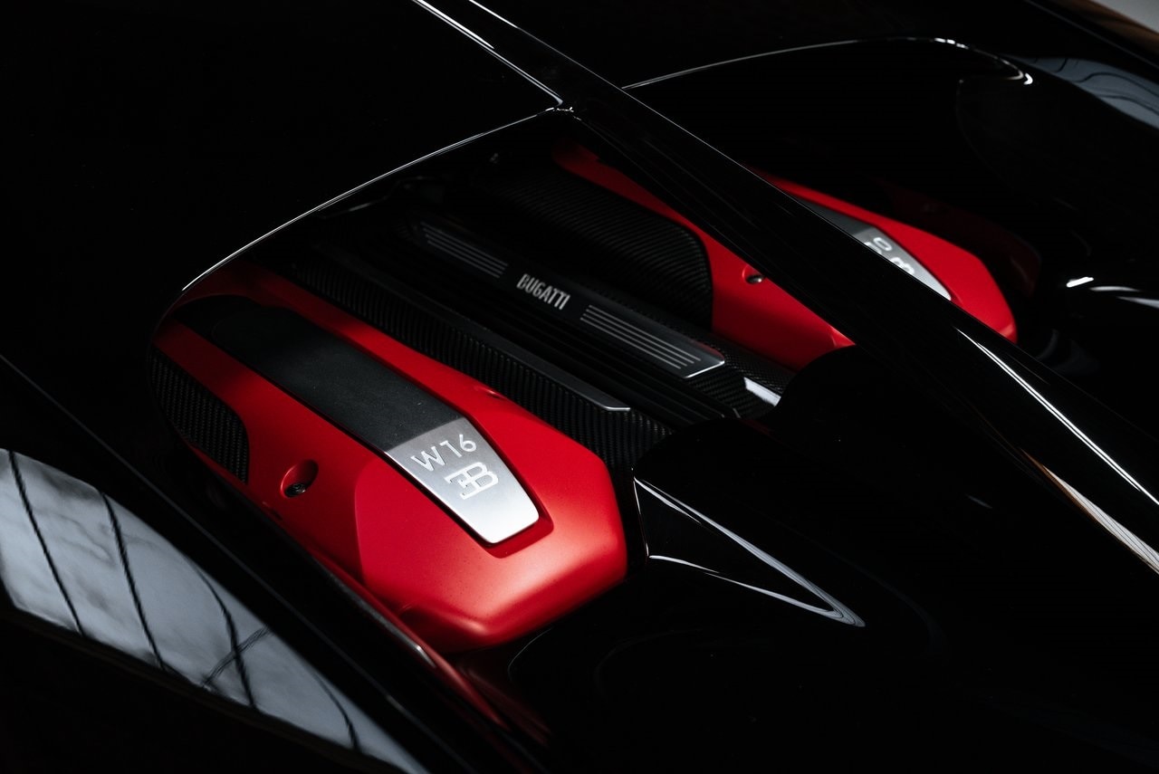 2019 Bugatti Chiron "110 Ans Bugatti", 8/39
