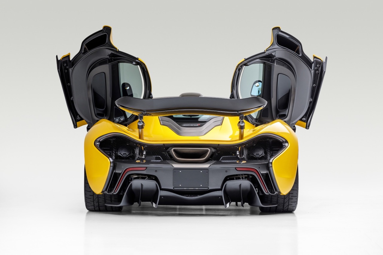2014 McLaren P1, 11/20