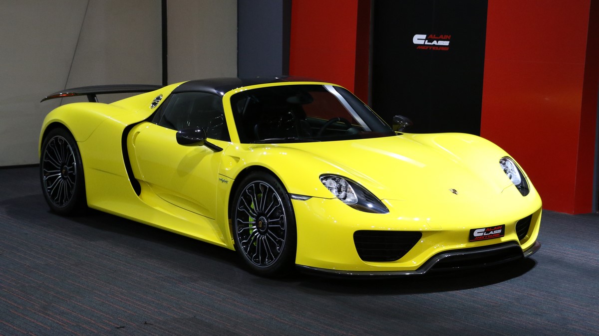 2015 Porsche 918 Spyder