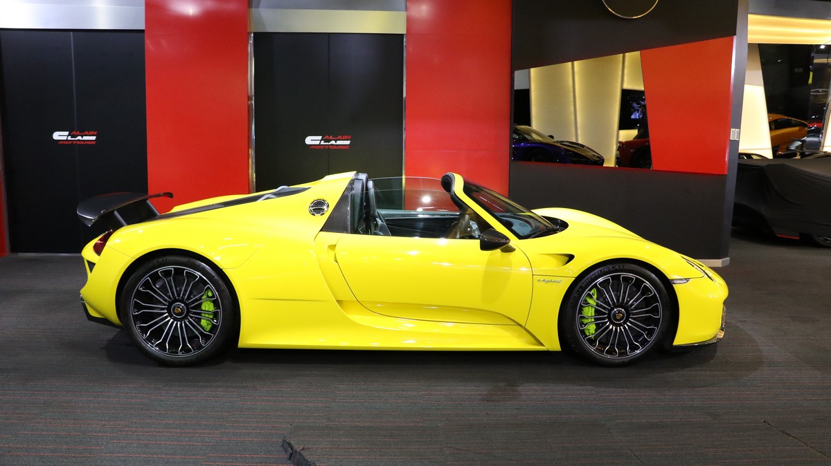 2015 Porsche 918 Spyder, 2/20