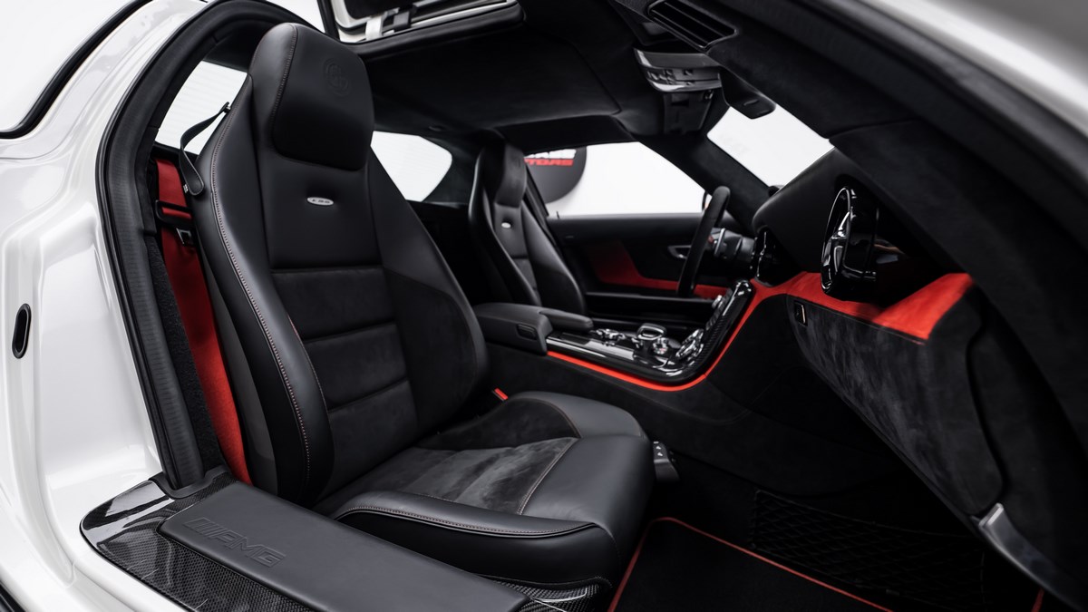 2014 Mercedes-Benz SLS AMG Black Series, 17/18