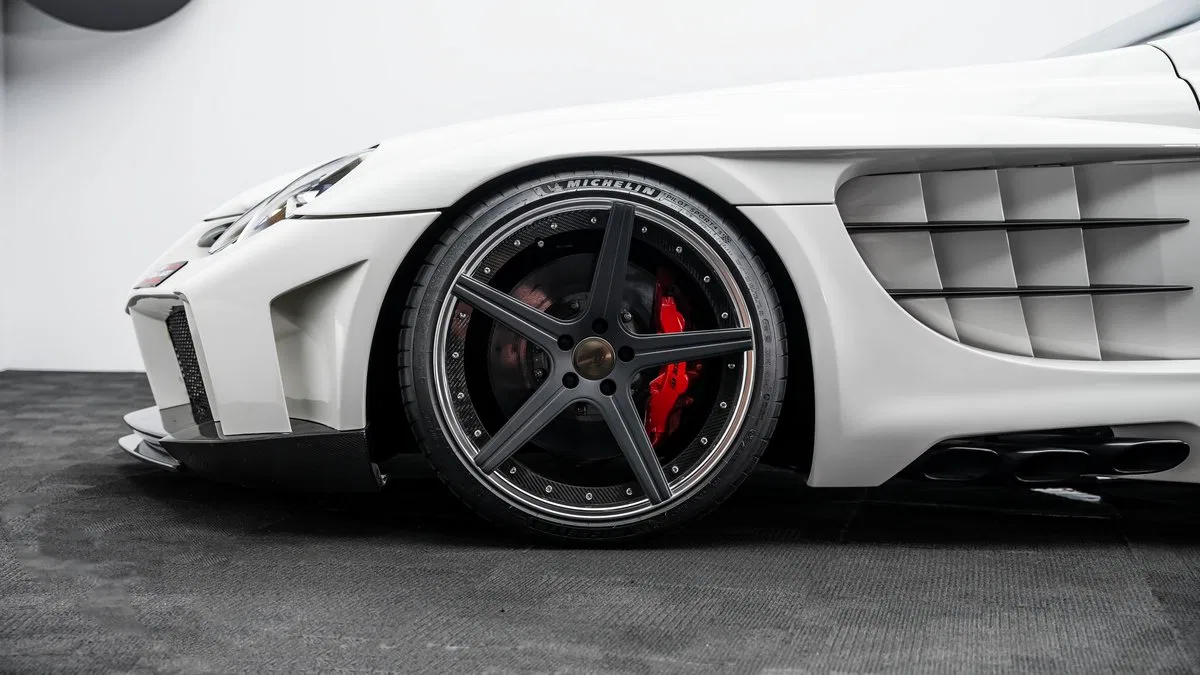 2006 SLR McLaren By Fab Design wheel
