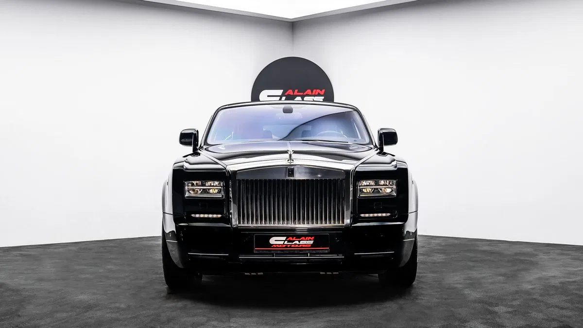 2017 Rolls-Royce Phantom Drophead for sale, exterior, Black