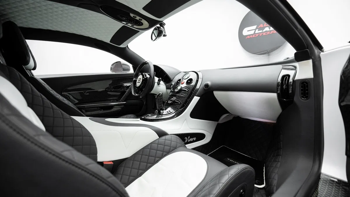 2006 Bugatti Veyron Linea Vivere interior, White | Black