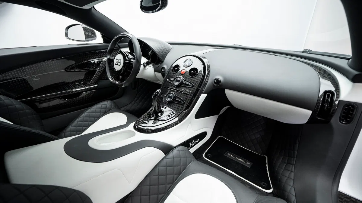 2006 Bugatti Veyron Linea Vivere interior, White | Black