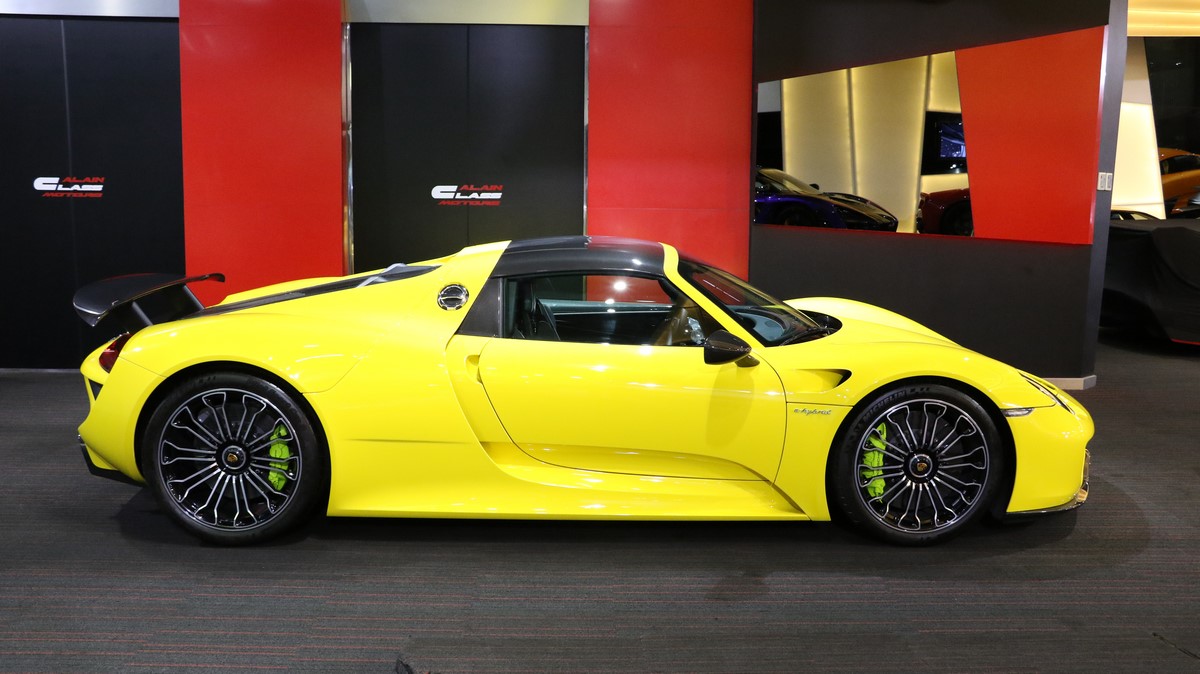 2015 Porsche 918 Spyder, 7/20