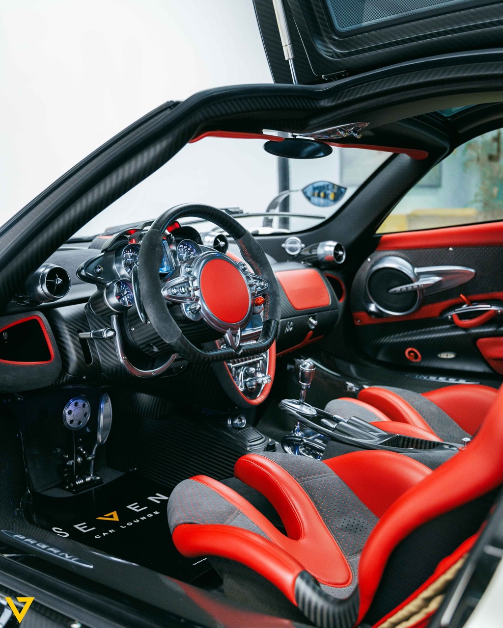 2018 Pagani Huayra 2018, 2/13