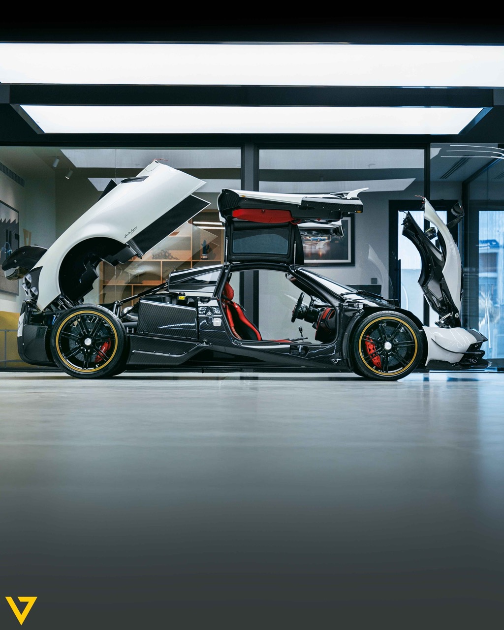 2018 Pagani Huayra 2018, 5/13