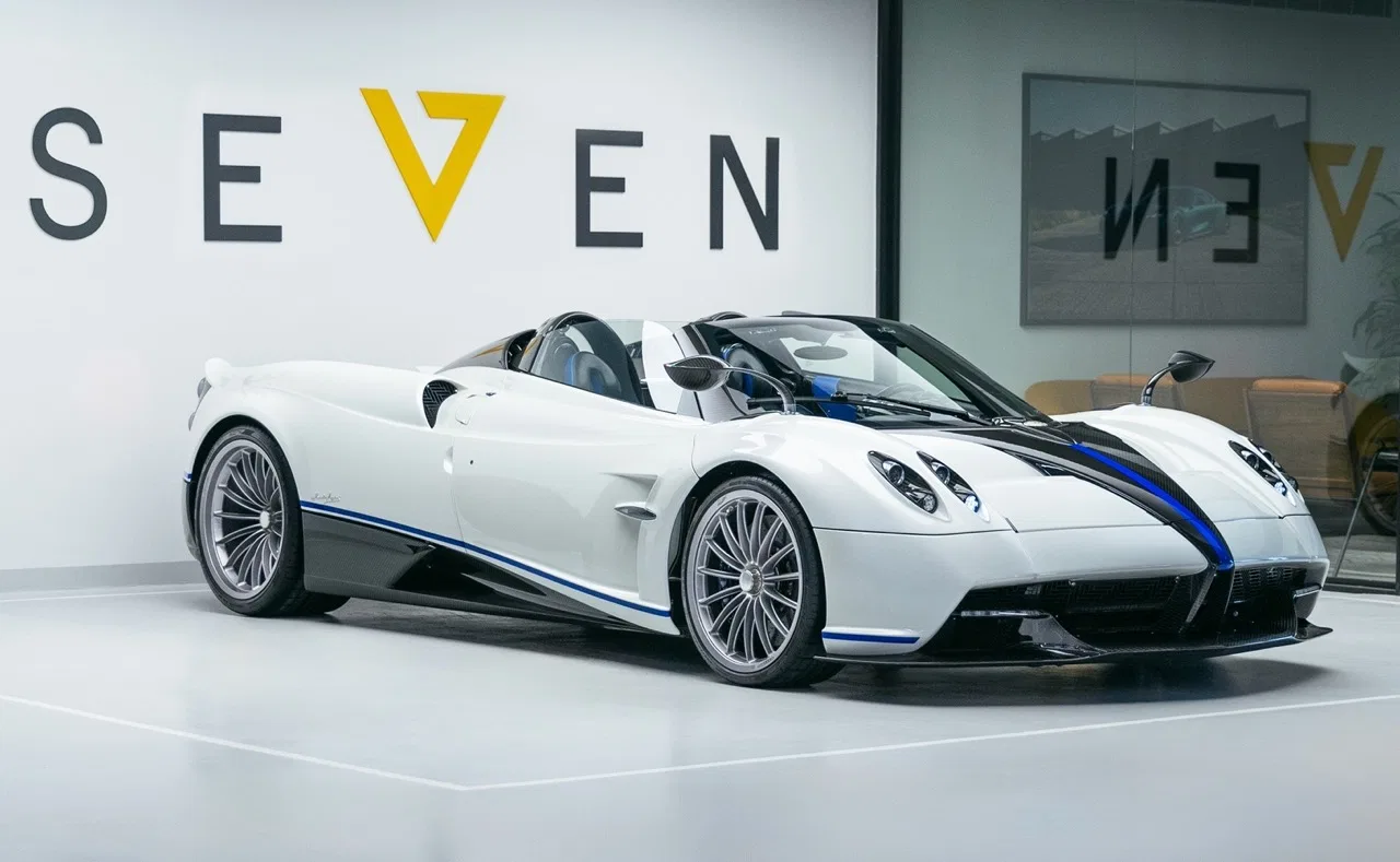 2019 Pagani Huayra Roadster