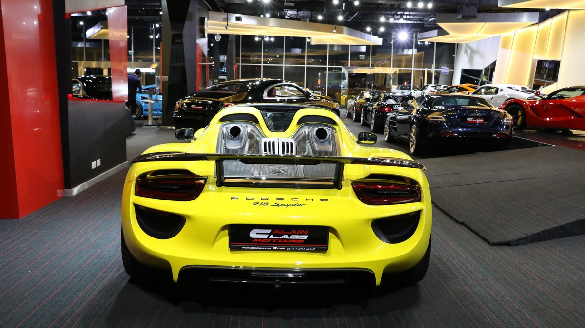 2015 Porsche 918 Spyder, 13/20