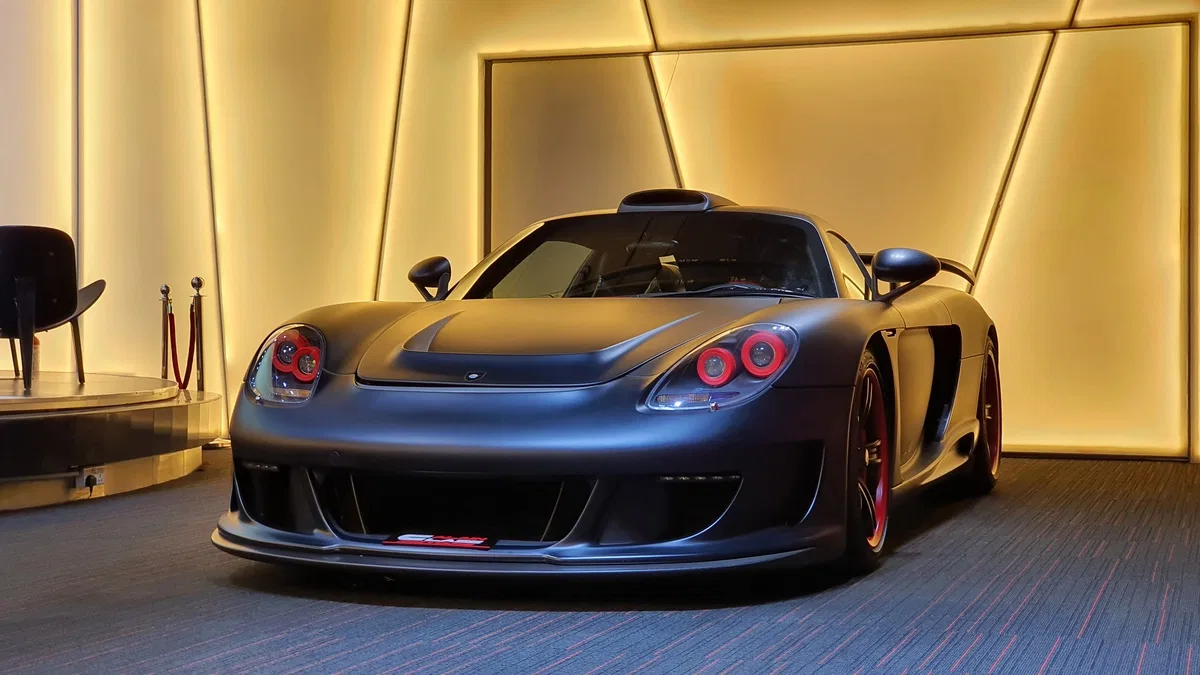 2007 Gemballa Mirage GT for sale, exterior, Black | Red
