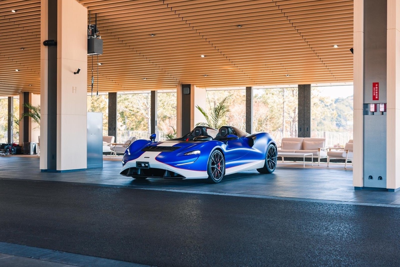 2021 McLaren Elva
