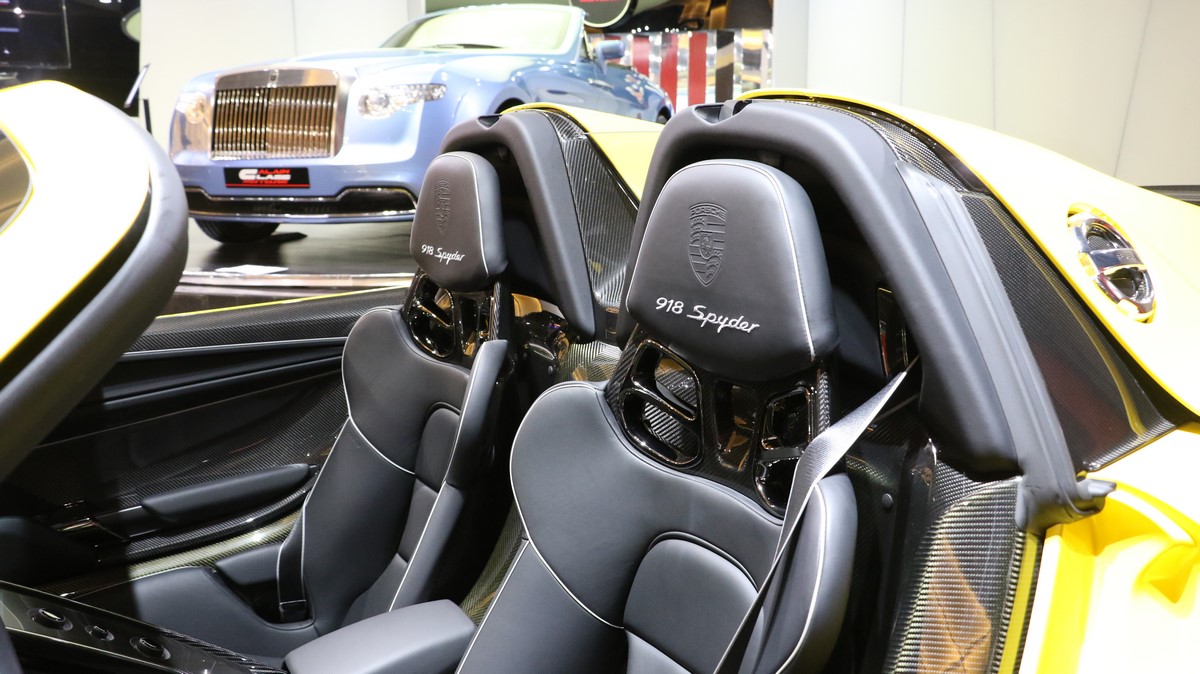 2015 Porsche 918 Spyder, 17/20