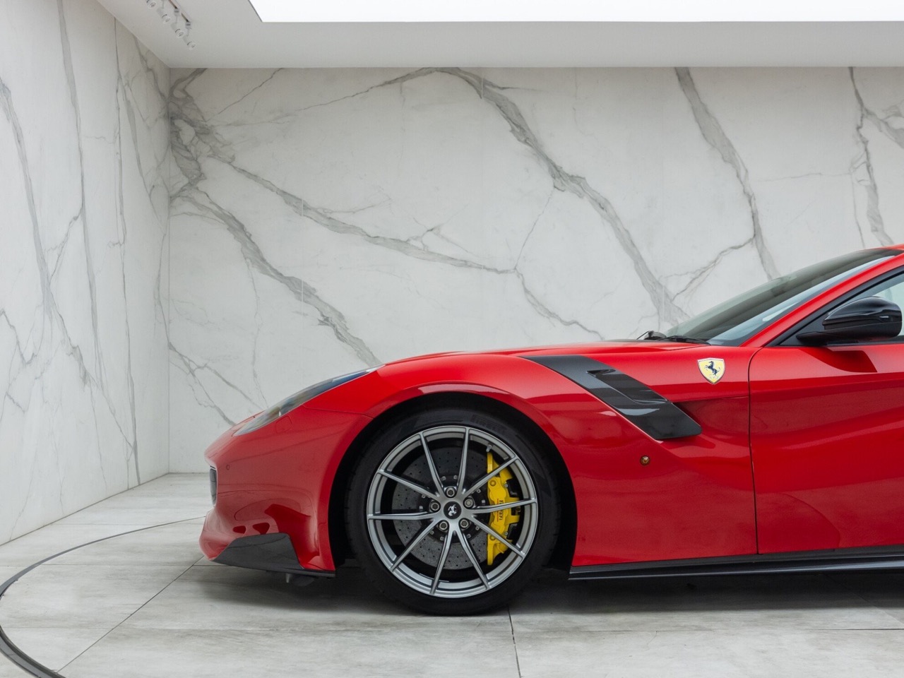 2016 Ferrari F12tdf, 5/20