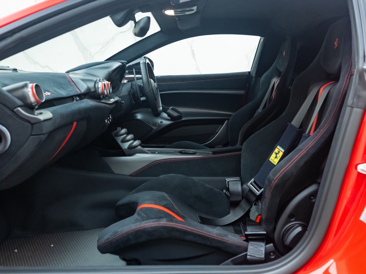 2016 Ferrari F12tdf, 15/20
