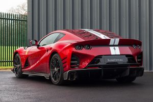 2024 Ferrari 812 Competizione, 11/14