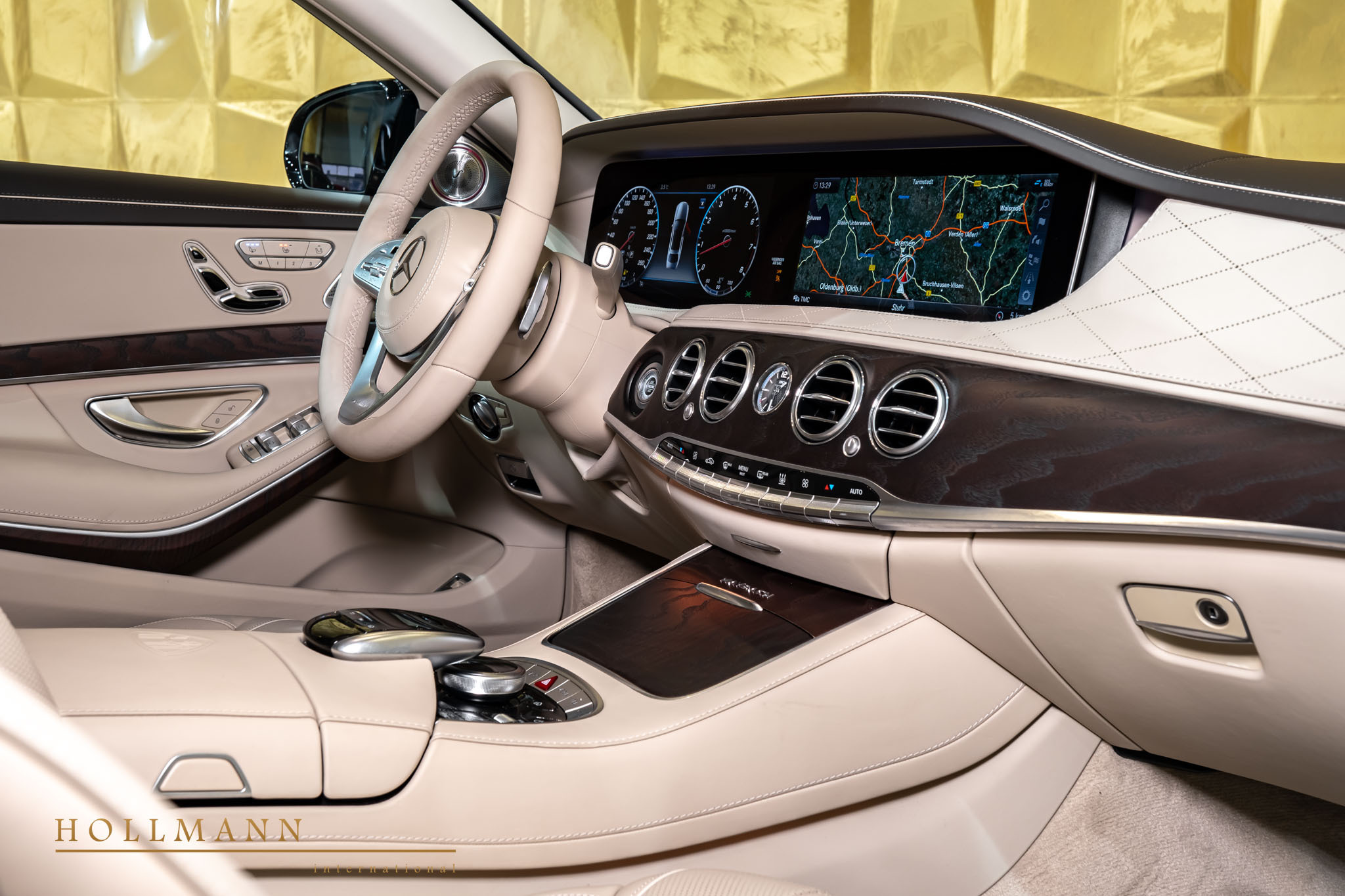 2022 Mercedes-Maybach S 650 Pullman, 2/20