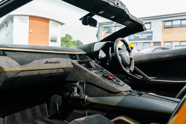 2022 Lamborghini Aventador LP 780-4 Ultimae Roadster,, 3/20
