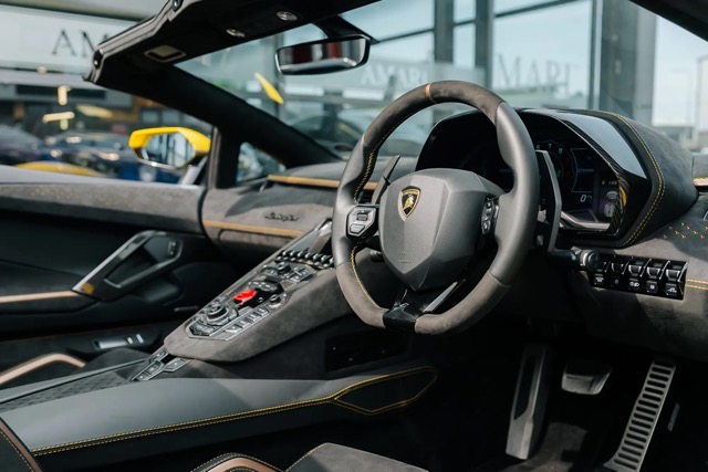 2022 Lamborghini Aventador LP 780-4 Ultimae Roadster,, 4/20