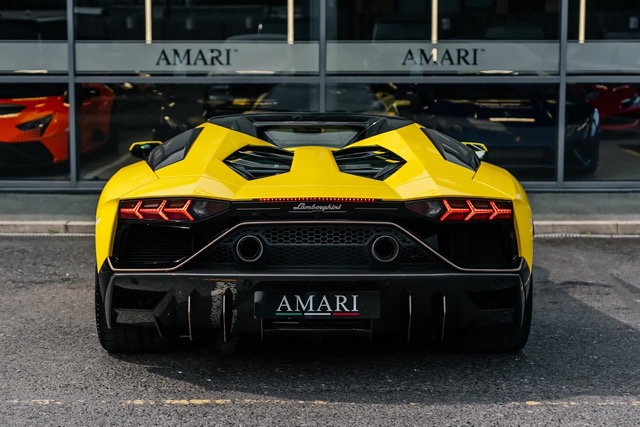 2022 Lamborghini Aventador LP 780-4 Ultimae Roadster,, 14/20