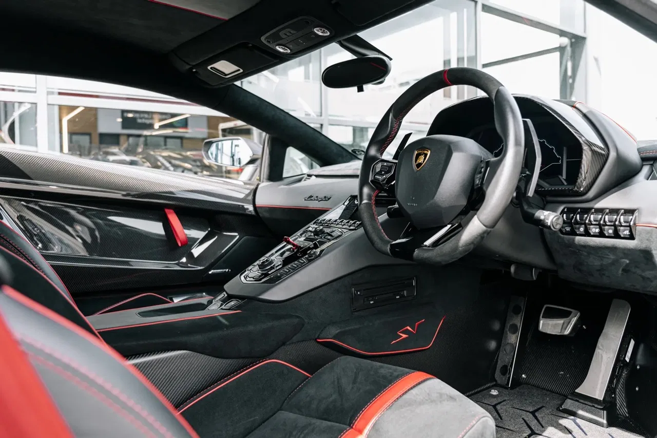 2016 Lamborghini Aventador SV LP750-4 interior, dashboard