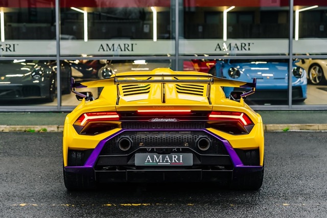 2022 Lamborghini Huracán STO, 16/20