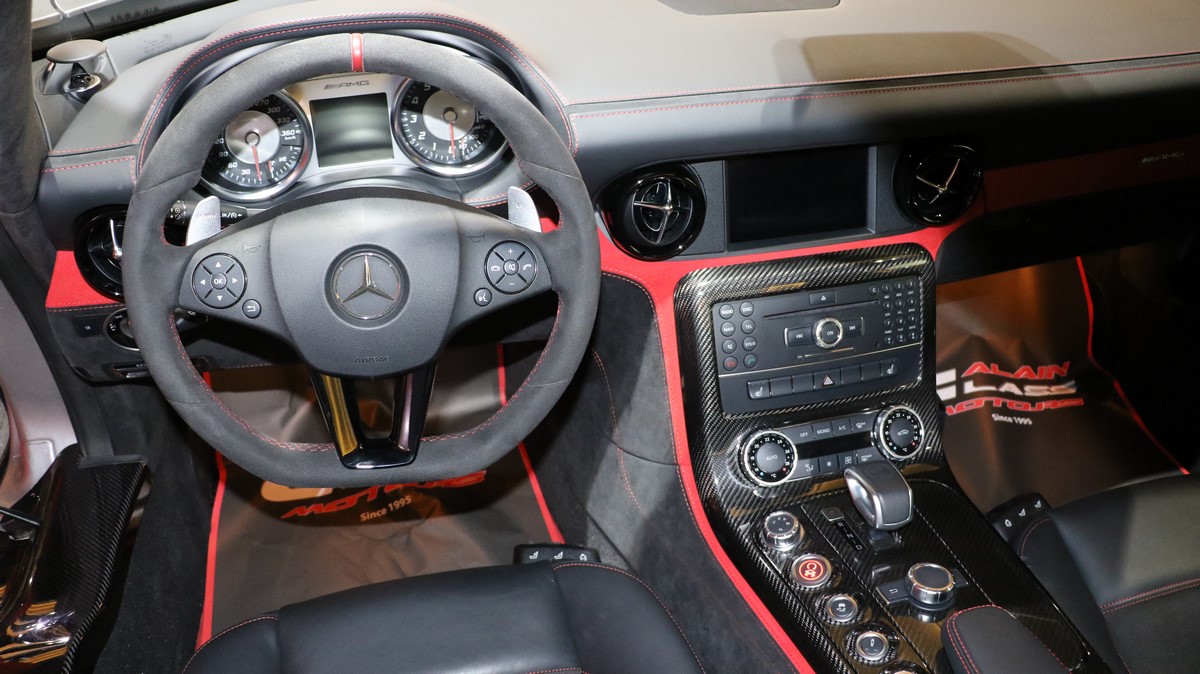 2014 Mercedes-Benz SLS AMG Black Series, 3/17