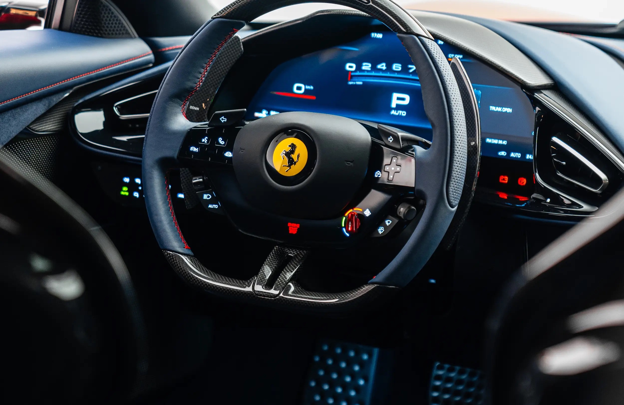 2025 Ferrari 12Cilindri, 2/15