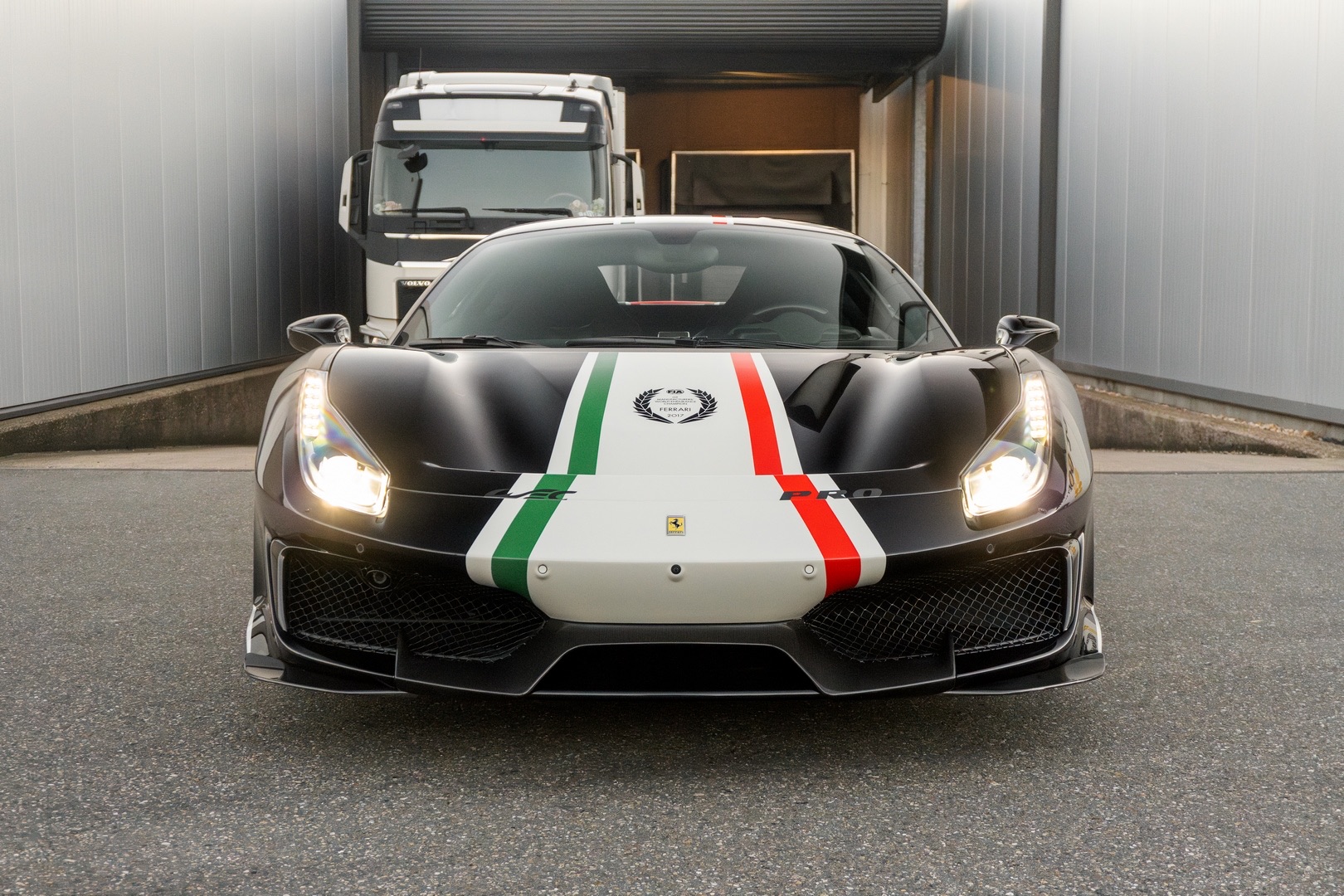 2019 Ferrari 488 Pista Piloti, 9/18