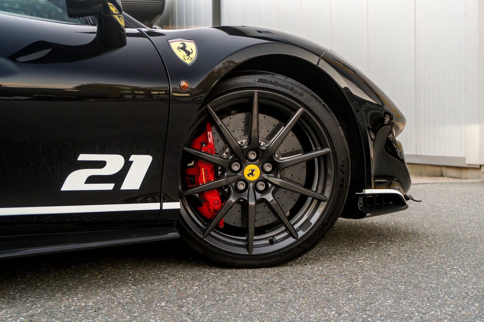 2019 Ferrari 488 Pista Piloti, 17/18