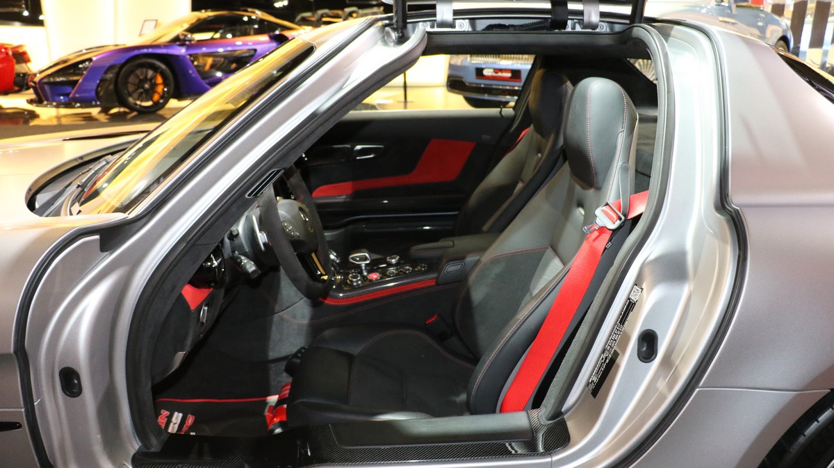 2014 Mercedes-Benz SLS AMG Black Series, 14/17