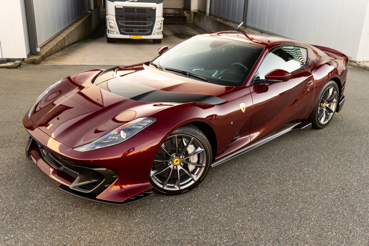 2022 Ferrari 812 Competizione – Rosso Rubino