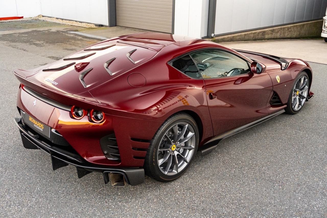 2022 Ferrari 812 Competizione – Rosso Rubino, 8/25