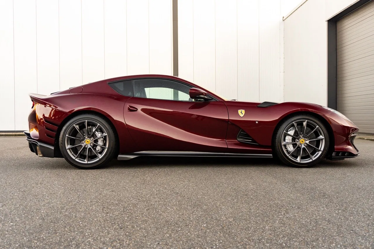 2022 Ferrari 812 Competizione – Rosso Rubino for sale, exterior, Rosso Rubino Micalizzato