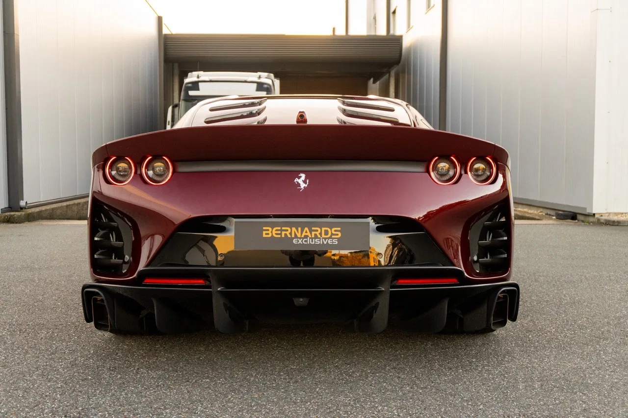 2022 Ferrari 812 Competizione – Rosso Rubino for sale, exterior, Rosso Rubino Micalizzato