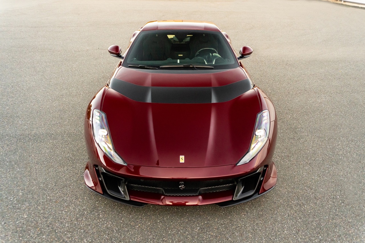 2022 Ferrari 812 Competizione – Rosso Rubino, 17/25