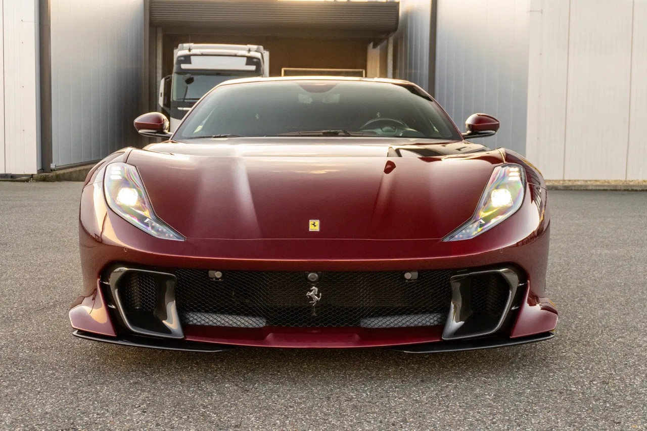2022 Ferrari 812 Competizione – Rosso Rubino for sale, exterior, Rosso Rubino Micalizzato
