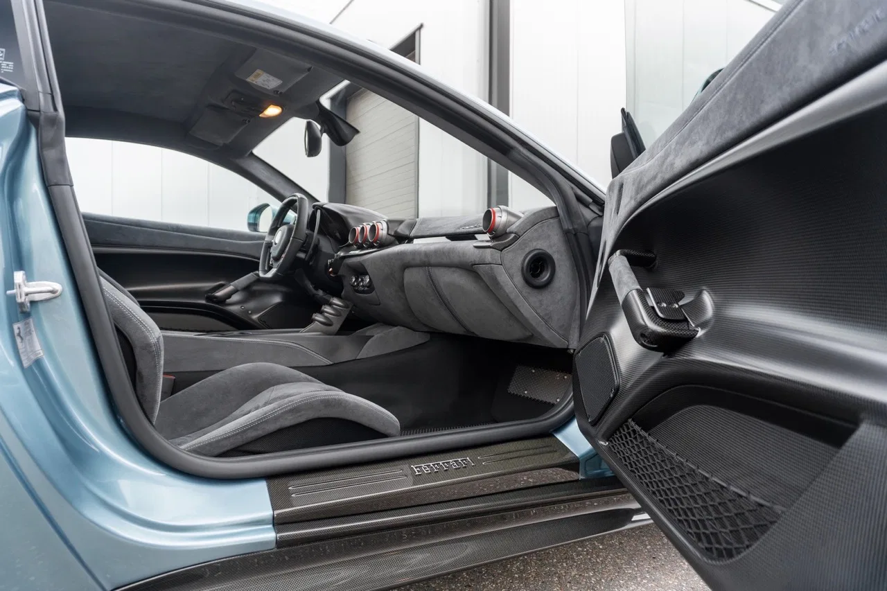 2016 Ferrari F12 TDF for sale, exterior, Blauw Metallic