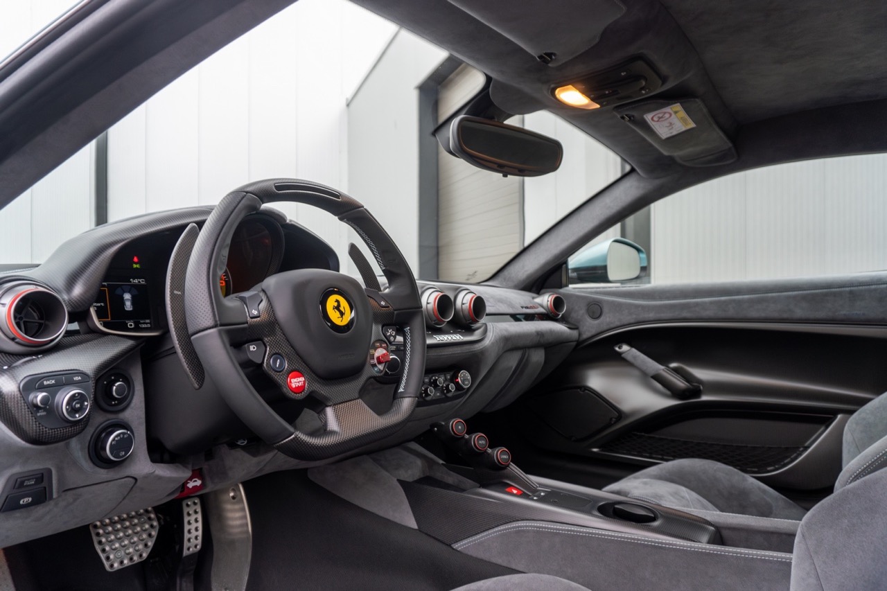 2016 Ferrari F12 TDF, 7/25