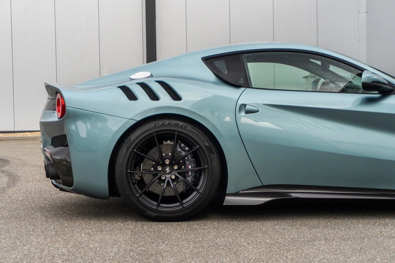 2016 Ferrari F12 TDF for sale, exterior, Blauw Metallic