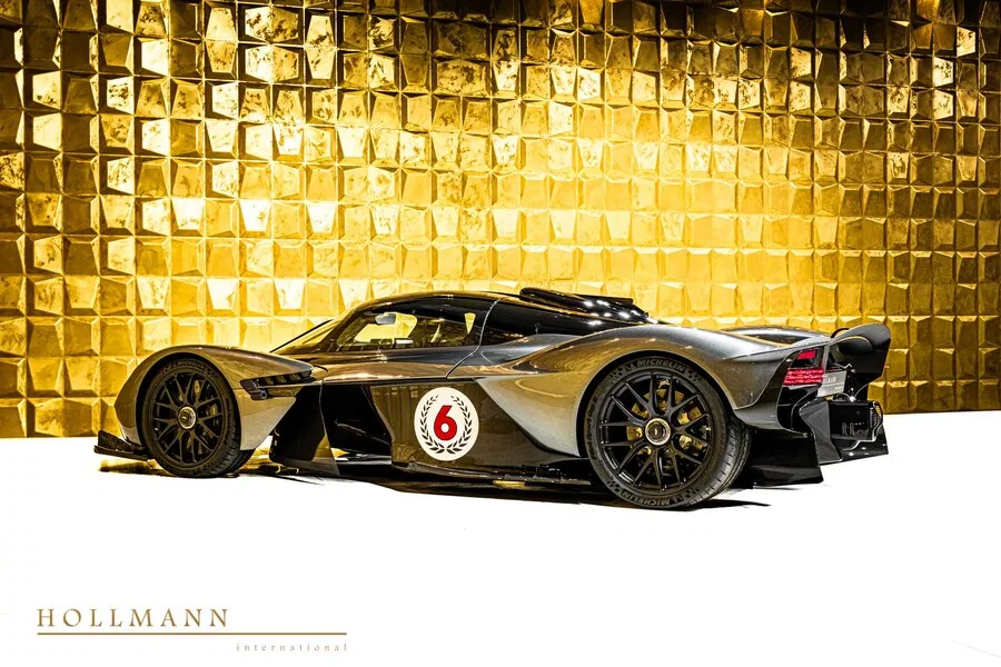 2025 Aston Martin Valkyrie for sale, exterior, Magnetic Silver
