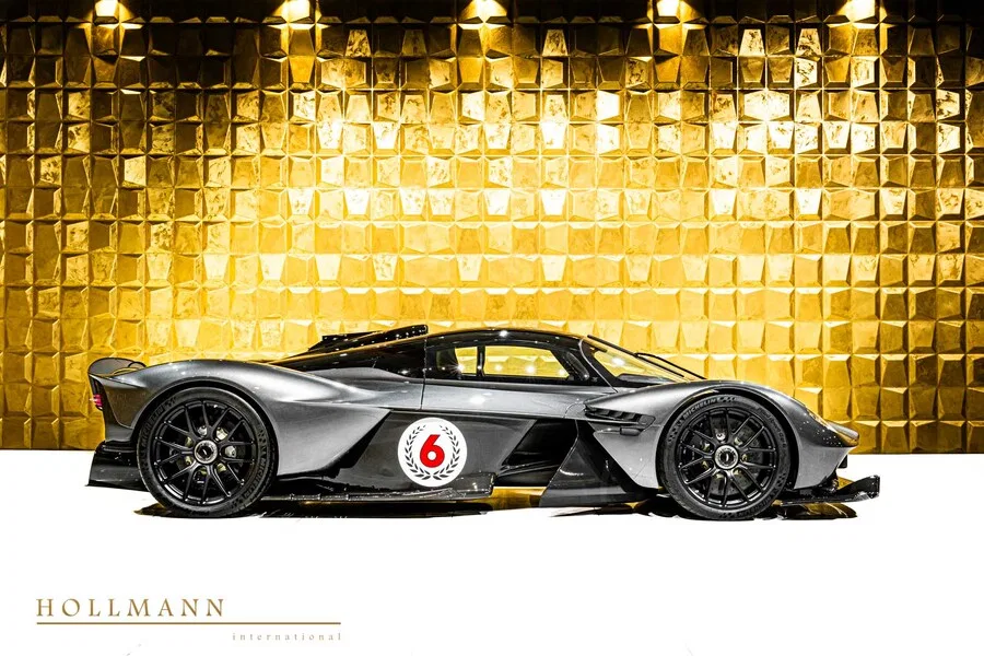 2025 Aston Martin Valkyrie for sale, exterior, Magnetic Silver