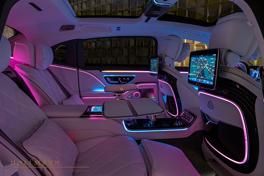 2024 Mercedes-Maybach S 680 4MATIC, 2/18