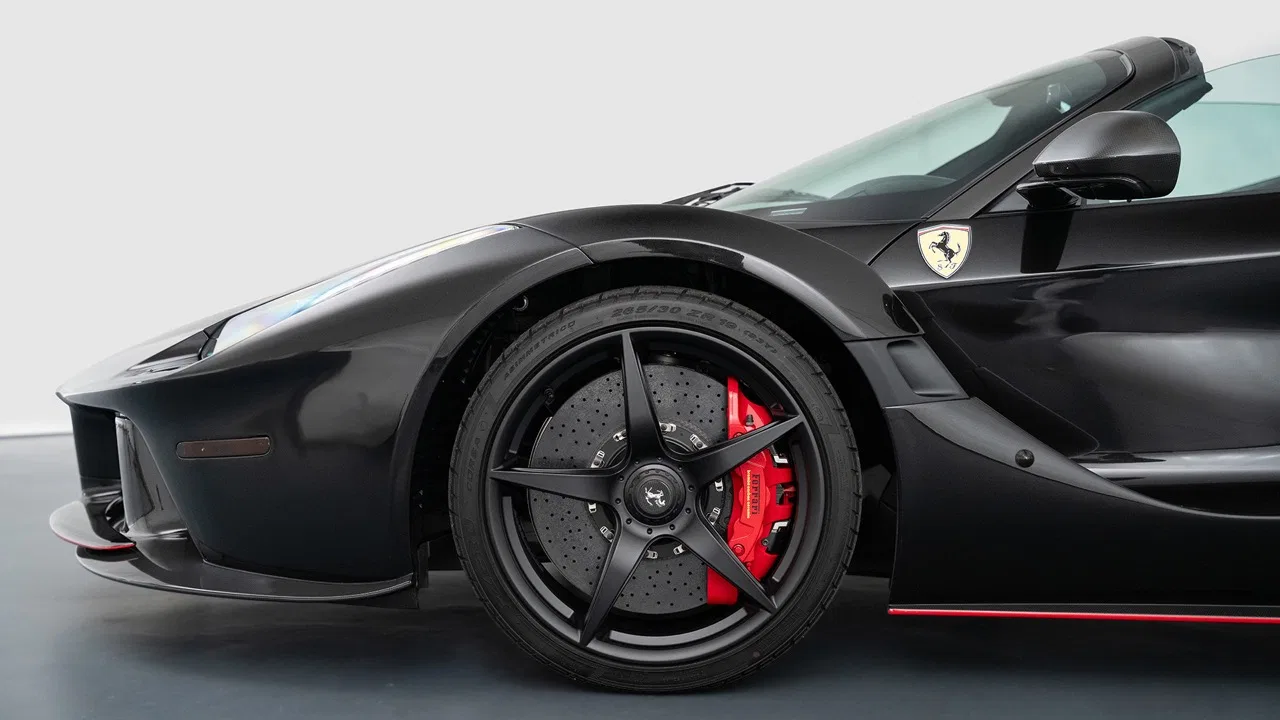 2017 Ferrari LaFerrari Aperta for sale, exterior, Nero Daytona Metallic