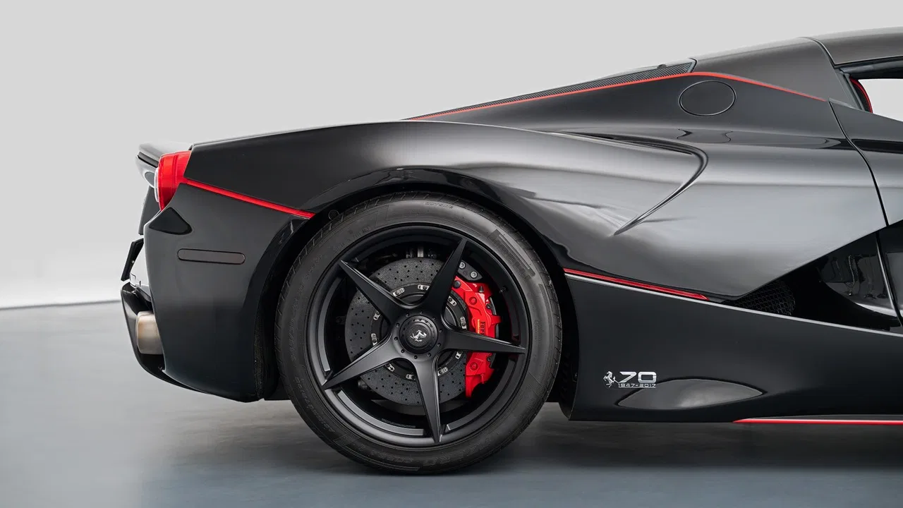 2017 Ferrari LaFerrari Aperta for sale, exterior, Nero Daytona Metallic