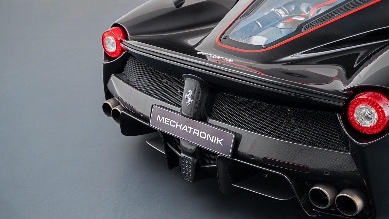 2017 Ferrari LaFerrari Aperta, 11/20