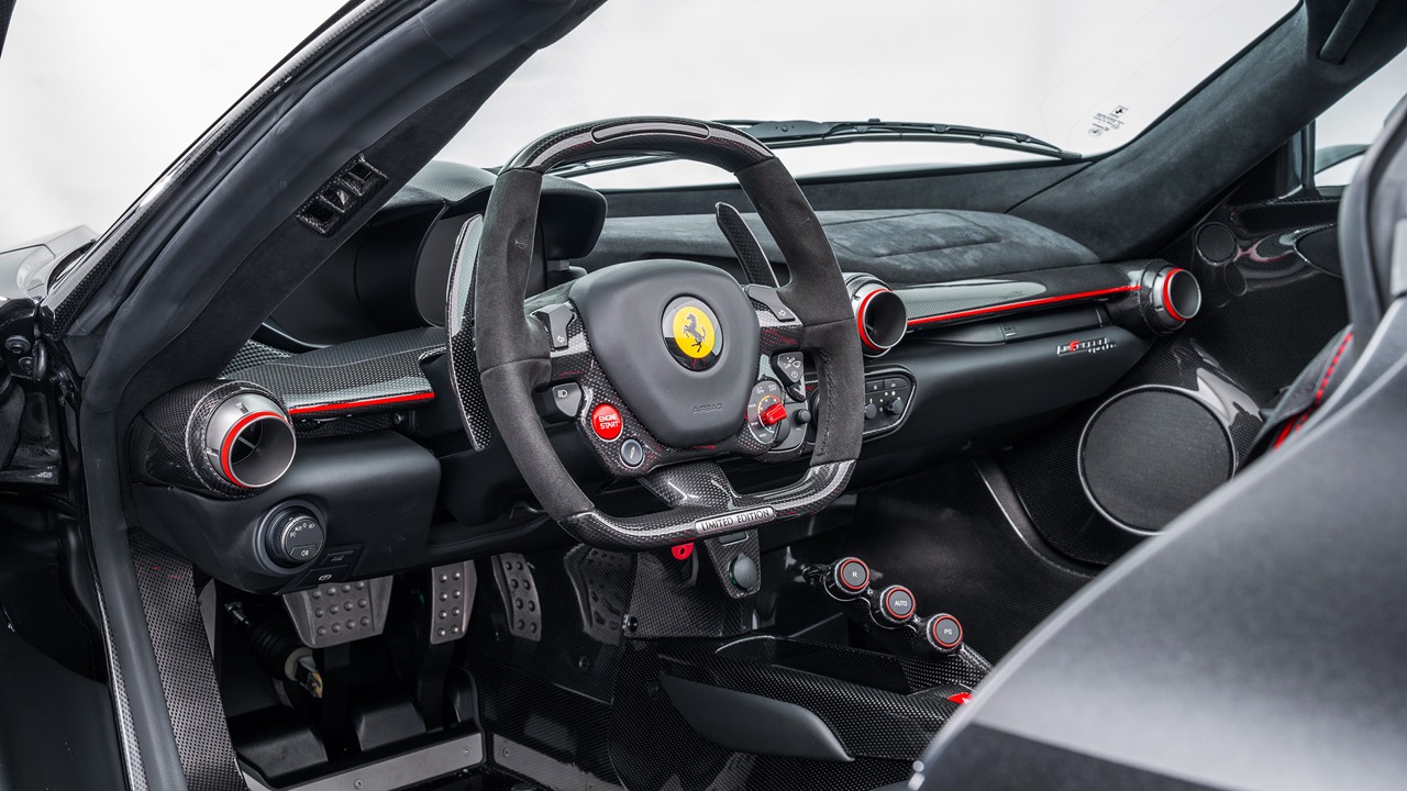 2017 Ferrari LaFerrari Aperta, 14/20