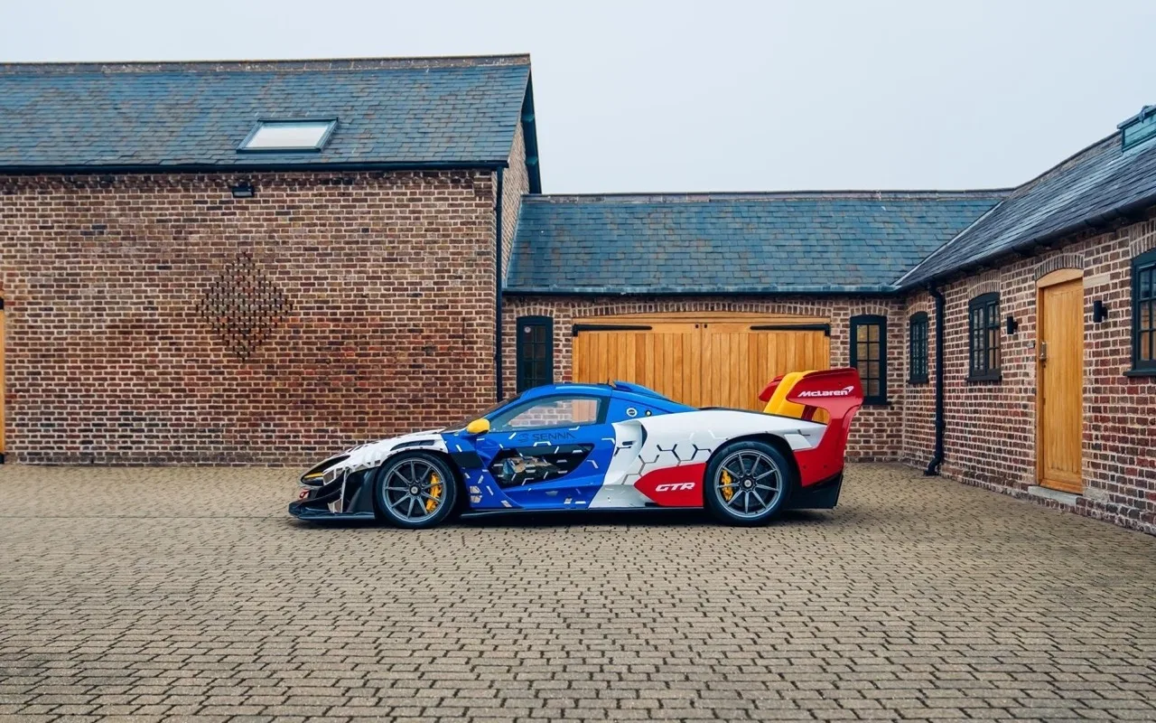 2019 McLaren Senna GTR